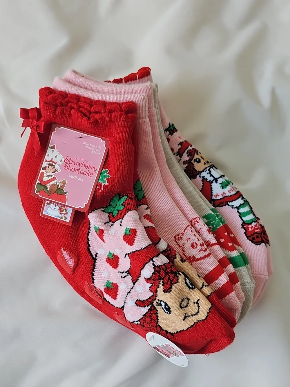 Kids' Red & Pink Character Socks - 4 Pack Strawberry shortcake